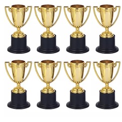 Award Trophy Favours (9cm) - pk8