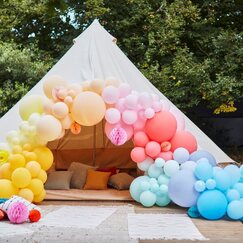 Rainbow Balloon Garland Kit (200 Balloons)